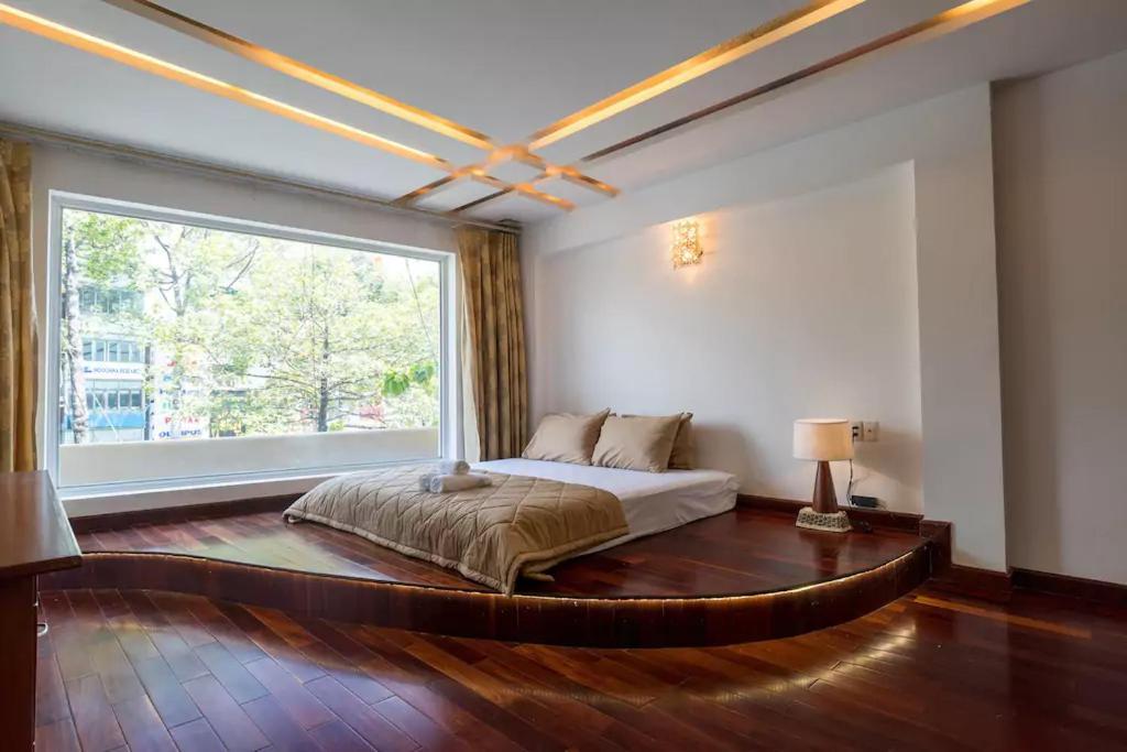 Scandinavian Apartment With Balcony In Bui Vien Ho Chi Minh-stad Buitenkant foto