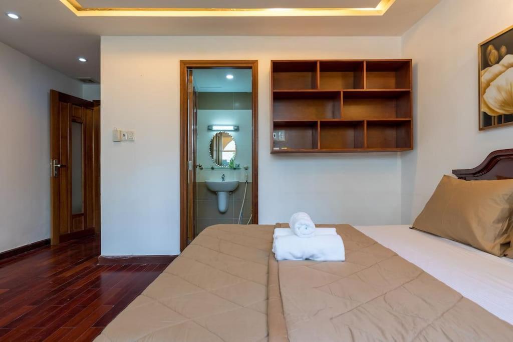 Scandinavian Apartment With Balcony In Bui Vien Ho Chi Minh-stad Buitenkant foto